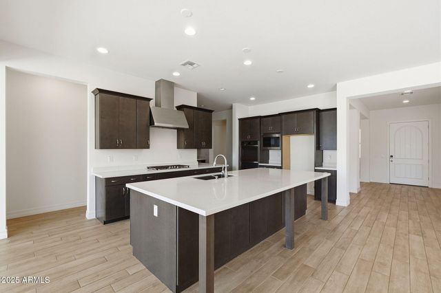 22877 E RUSSET Road, Queen Creek, AZ 85142