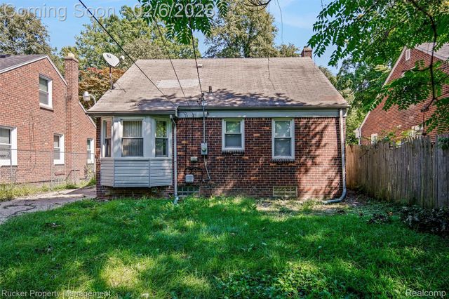 19329 Stahelin Avenue, Detroit, MI 48219