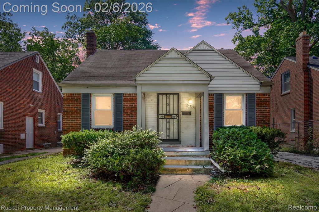 19329 Stahelin Avenue, Detroit, MI 48219