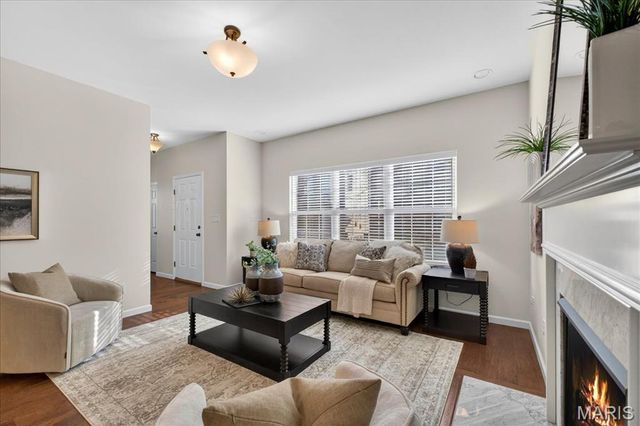 9736 Wilderness Battle Circle, St Louis, MO 63123