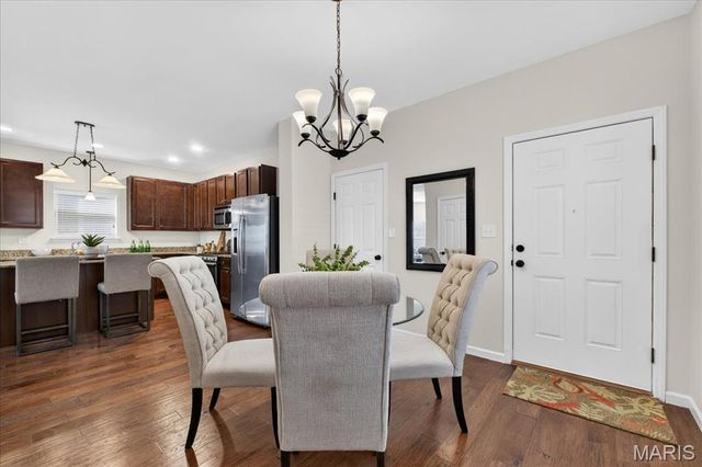 9736 Wilderness Battle Circle, St Louis, MO 63123