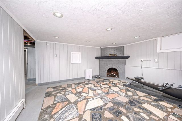 2353 Hollywood Drive, Blackridge, PA 15235
