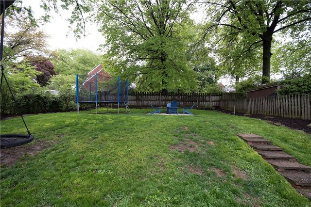 2353 Hollywood Drive, Blackridge, PA 15235