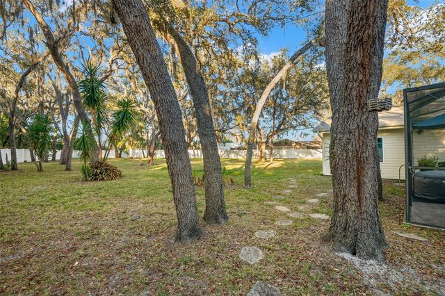 12005 WREN COURT, New Port Richey, FL 34654