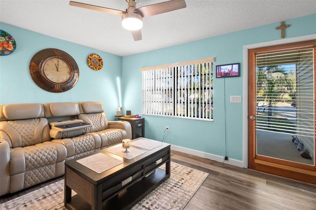 12005 WREN COURT, New Port Richey, FL 34654