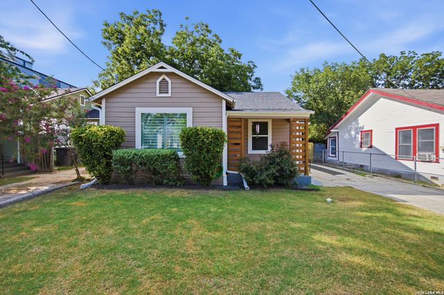 221 E FRENCH PL, San Antonio, TX 78212