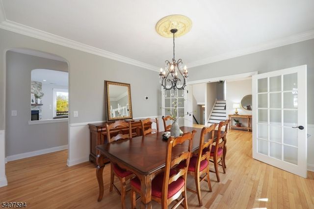 82 Oxford Pl, Hillsborough Twp., NJ 08844