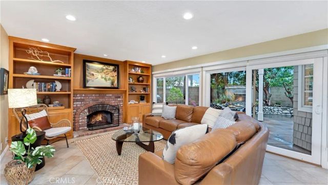 2 Rainstar, Irvine, CA 92614