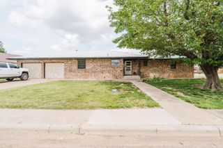 206 N CROSBY Avenue, Tulia, TX 79088