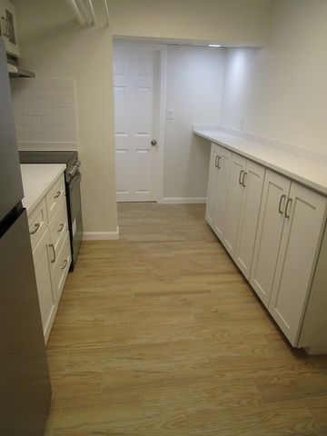1496 Commonwealth Ave. 9E, Boston, MA 02135