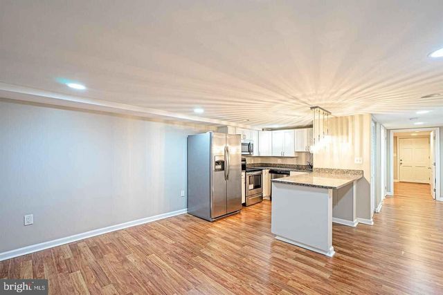 1535 GALES ST NE, Washington, DC 20002
