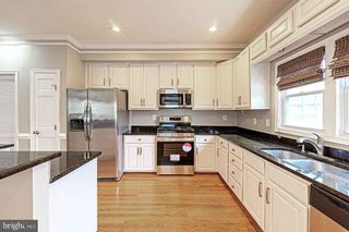 1535 GALES ST NE, Washington, DC 20002