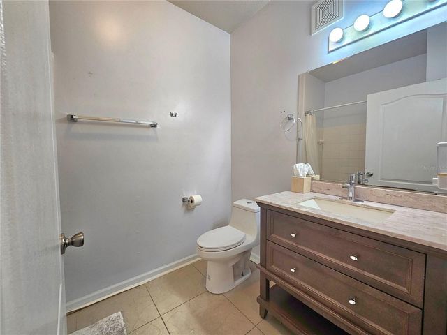 18058 VILLA CREEK DRIVE 18058, Tampa, FL 33647