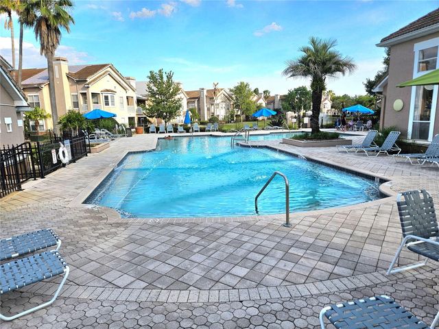 18058 VILLA CREEK DRIVE 18058, Tampa, FL 33647