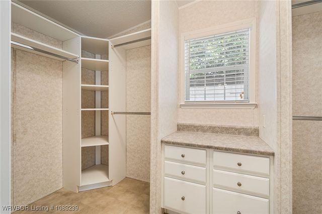 9325 Cedarville Road, Cedarville, AR 72932