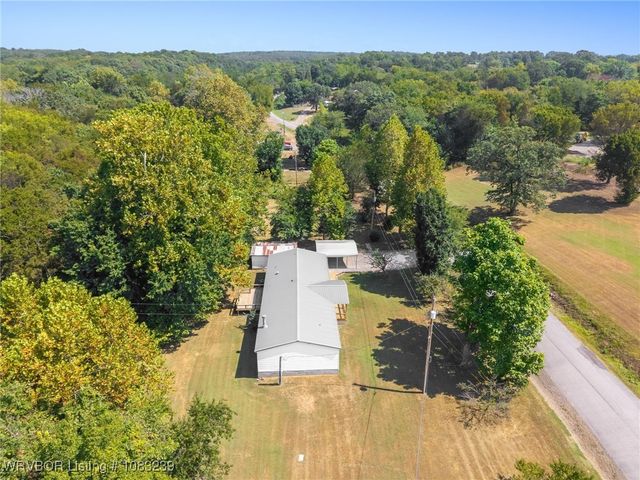 9325 Cedarville Road, Cedarville, AR 72932