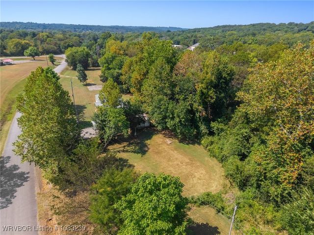 9325 Cedarville Road, Cedarville, AR 72932