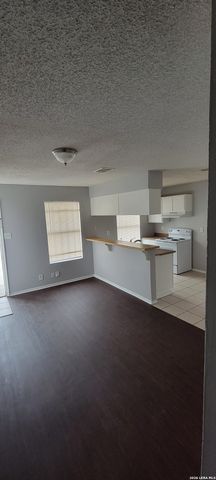 3434 Gateway, San Antonio, TX 78210