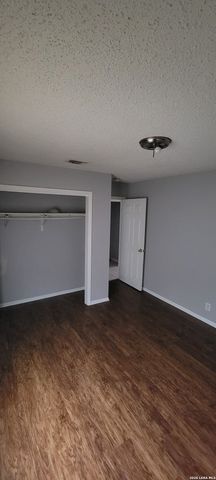 3434 Gateway, San Antonio, TX 78210