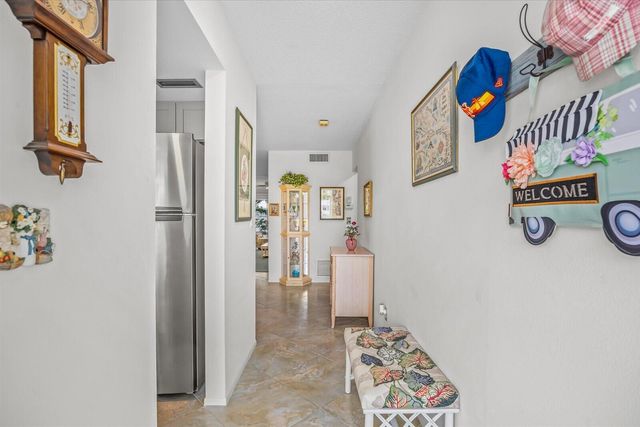 2929 SE Ocean Boulevard 104-7, Stuart, FL 34996