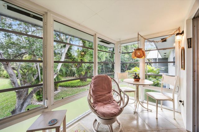 2929 SE Ocean Boulevard 104-7, Stuart, FL 34996