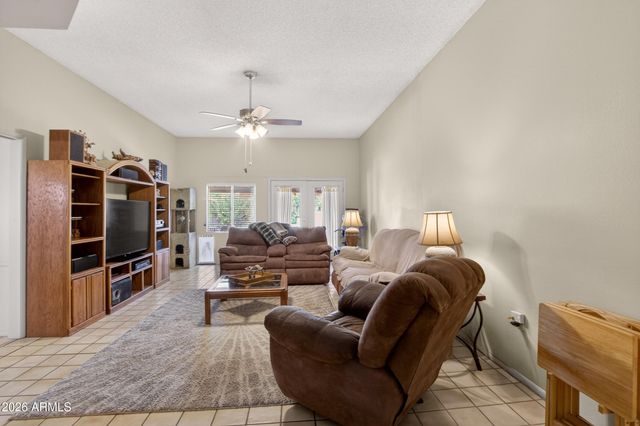 9726 W PINERIDGE Drive, Sun City, AZ 85351