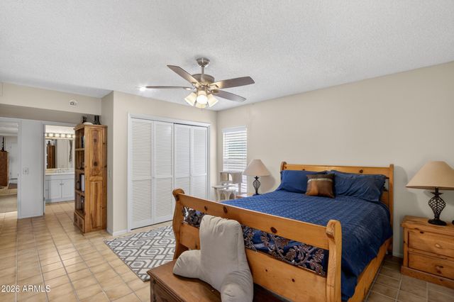 9726 W PINERIDGE Drive, Sun City, AZ 85351