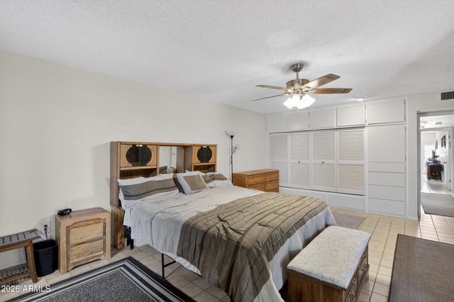 9726 W PINERIDGE Drive, Sun City, AZ 85351