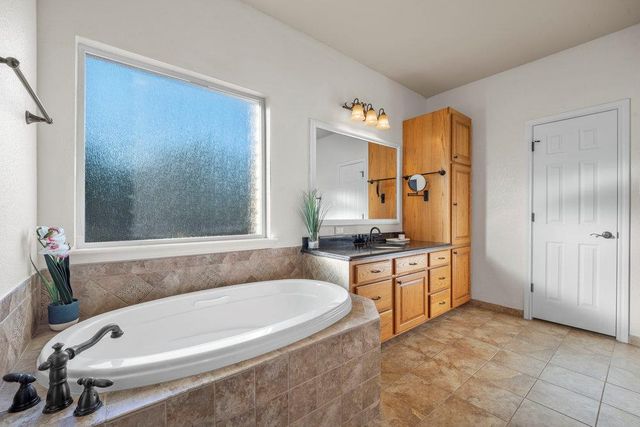 510 Wagon Wheel TRL, Bertram, TX 78605