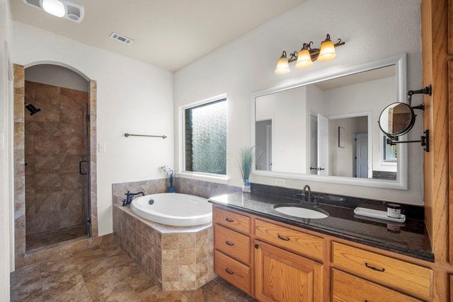 510 Wagon Wheel TRL, Bertram, TX 78605