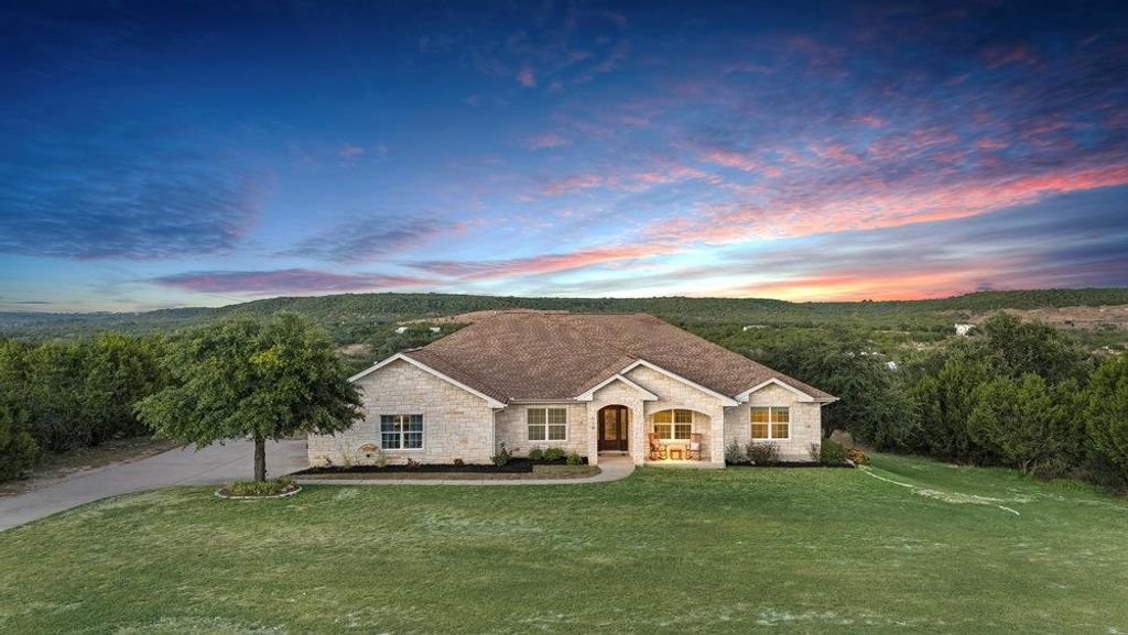 510 Wagon Wheel TRL, Bertram, TX 78605