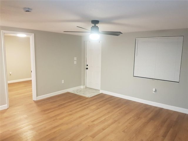 311 58TH AVENUE E 311, Bradenton, FL 34203