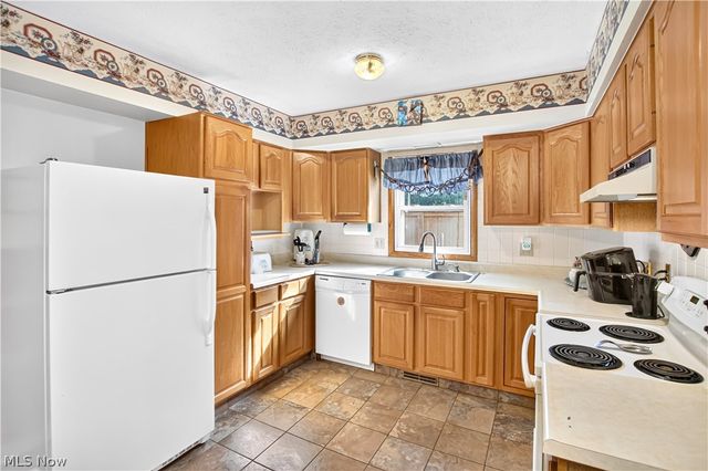 6005 Opal Street, North Ridgeville, OH 44039