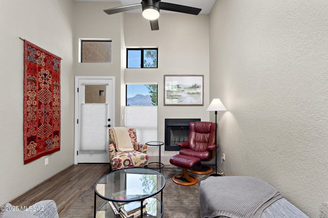 7620 E Callisto Cir Unit 212, Tucson, AZ 85715