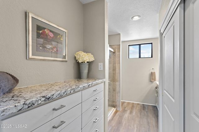 7620 E Callisto Cir Unit 212, Tucson, AZ 85715