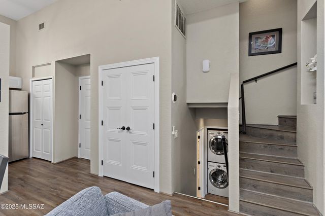 7620 E Callisto Cir Unit 212, Tucson, AZ 85715