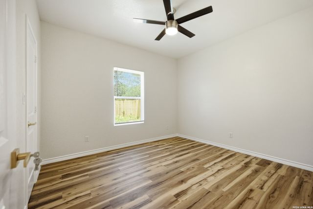 227 Spaatz, San Antonio, TX 78211