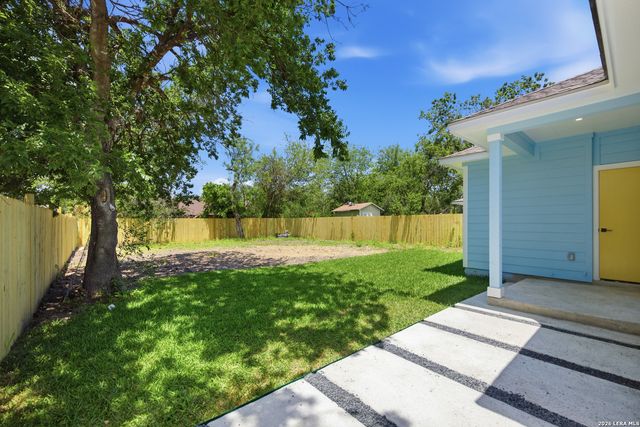 227 Spaatz, San Antonio, TX 78211