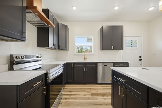 227 Spaatz, San Antonio, TX 78211