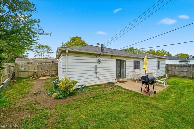 6545 Aylesworth Drive, Parma Heights, OH 44130
