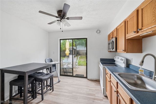 6545 Aylesworth Drive, Parma Heights, OH 44130
