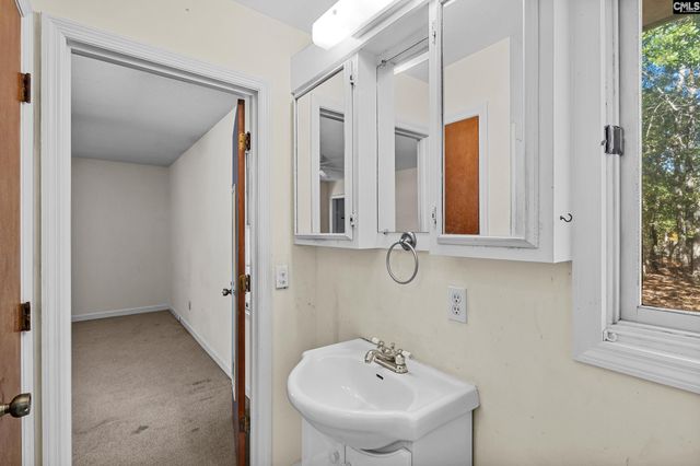 1014 Meadow Drive, Lugoff, SC 29078