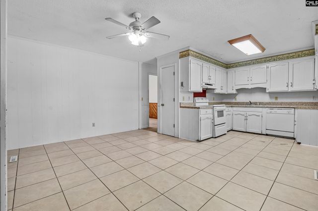 1014 Meadow Drive, Lugoff, SC 29078