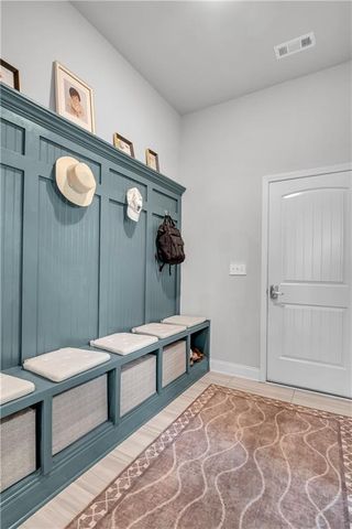221 Morris Creek Drive, Hoschton, GA 30548