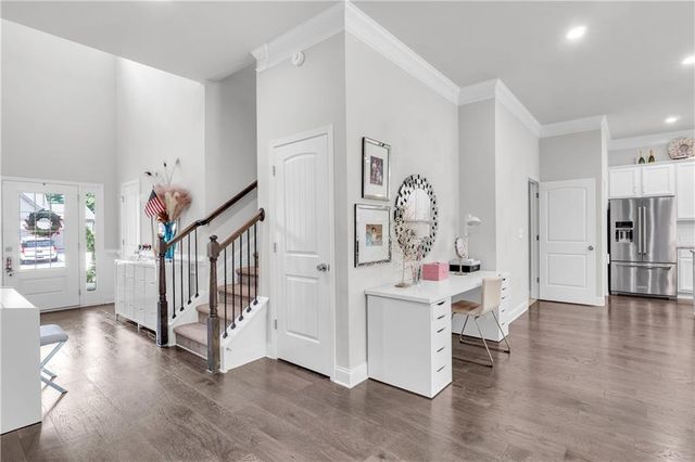 221 Morris Creek Drive, Hoschton, GA 30548