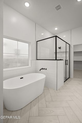612 Bluegruff Street, Horizon City, TX 79928