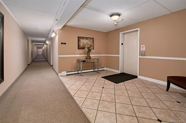 560 Halstead Avenue 2-R, Harrison, NY 10528