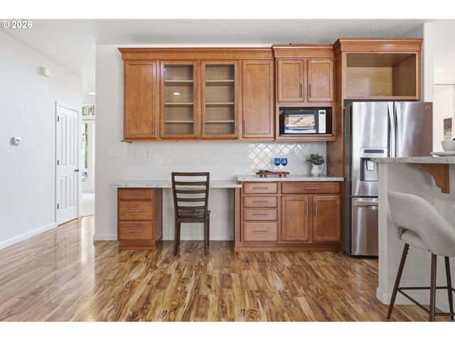 5899 Se DAVIS Rd, Hillsboro, OR 97123