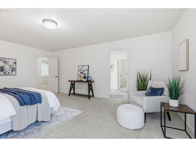 5899 Se DAVIS Rd, Hillsboro, OR 97123