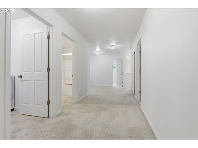 5899 Se DAVIS Rd, Hillsboro, OR 97123